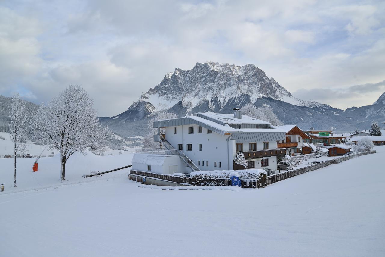 Haus Am Schihang Lermoos Esterno foto